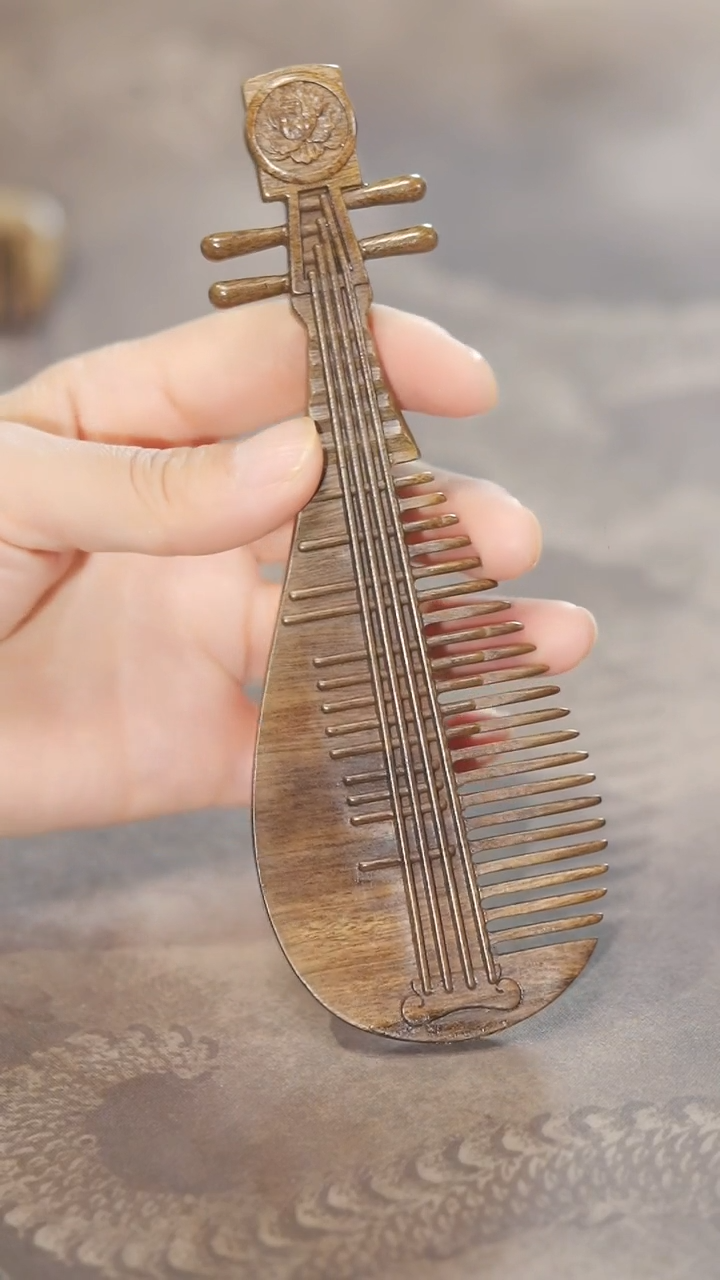 金丝楠老料琵琶梳