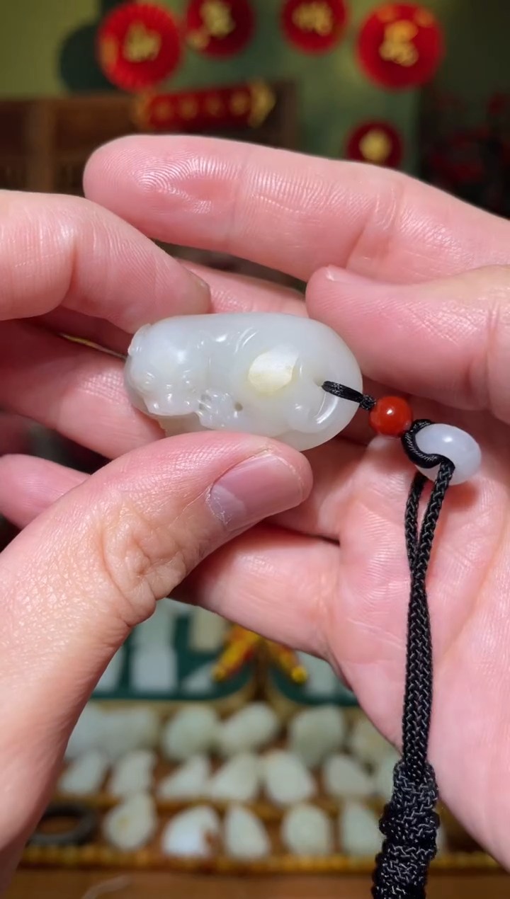 【闪购商品】和田玉吊坠(不含链)未镶嵌貔貅20g