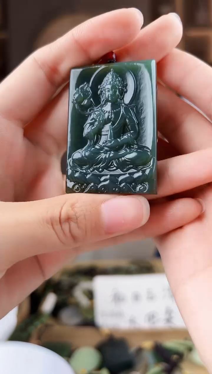 颈饰未镶嵌和田玉拍一发一，多样性发货
