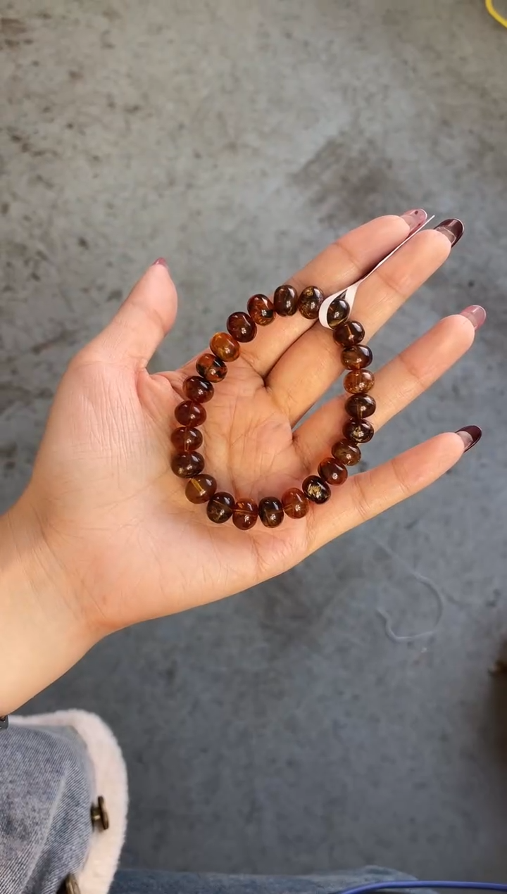 【闪购商品】琥珀裸石未镶嵌10+血蜡妖花手串