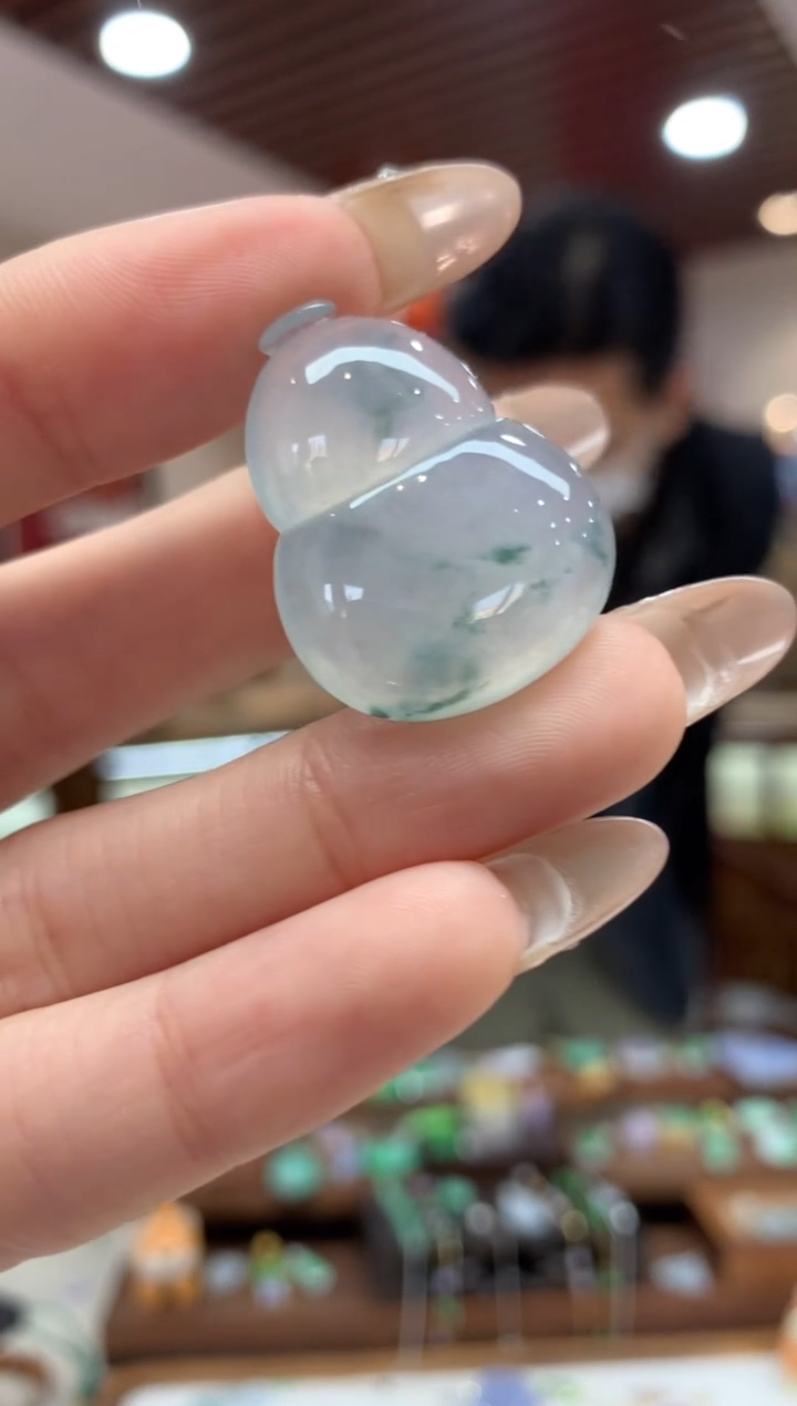 【闪购商品】翡翠吊坠(不含链)未镶嵌葫芦