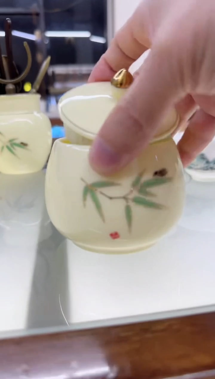 其他言泥言泥言泥@YN