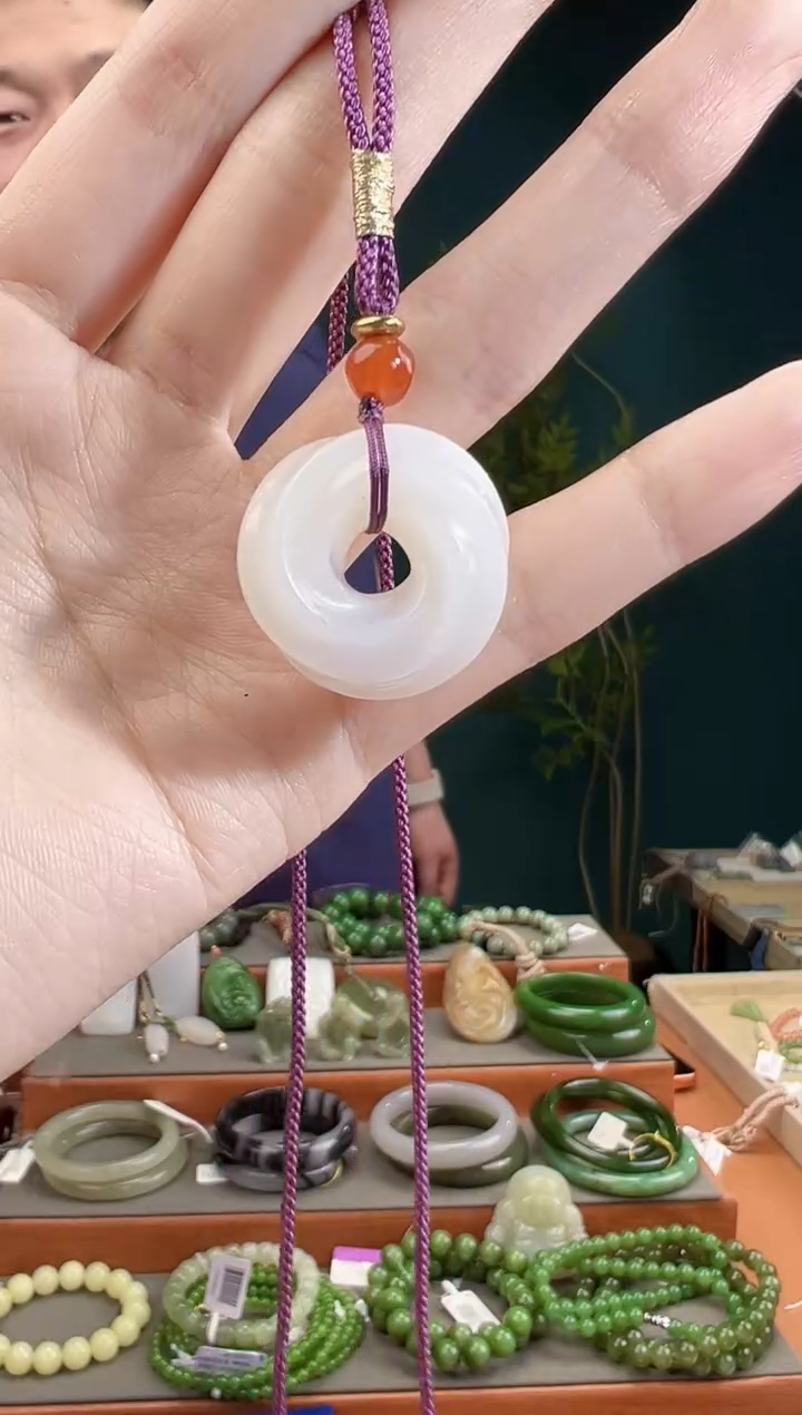 颈饰未镶嵌和田玉多样性发货 拍一单发一个