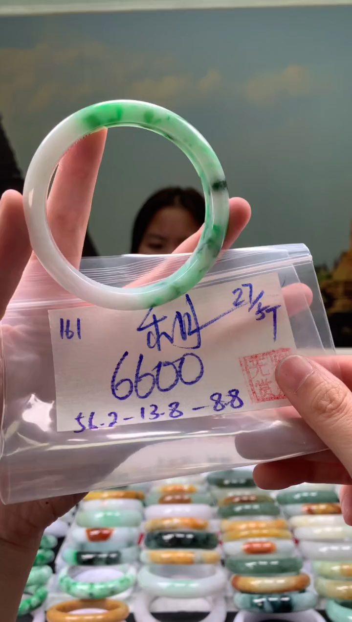 翡翠手镯未镶嵌翡翠手镯 下单联系小耳机#161