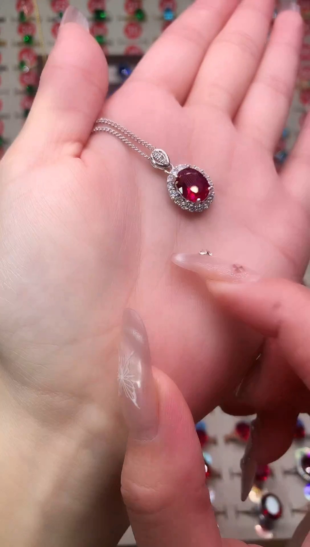 吊坠(赠链)银S925镶嵌红宝石8*10 酒红 银托
