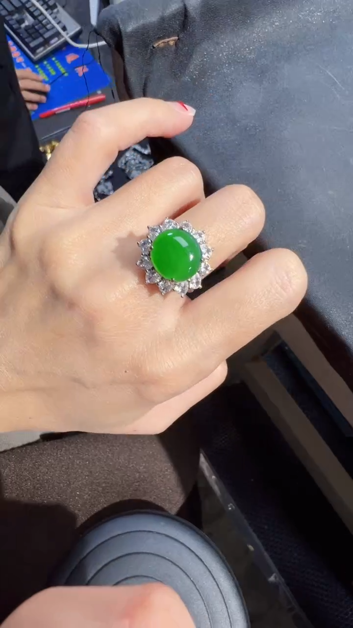 【闪购商品】定制翡翠未镶嵌戒指商品多样性发货1