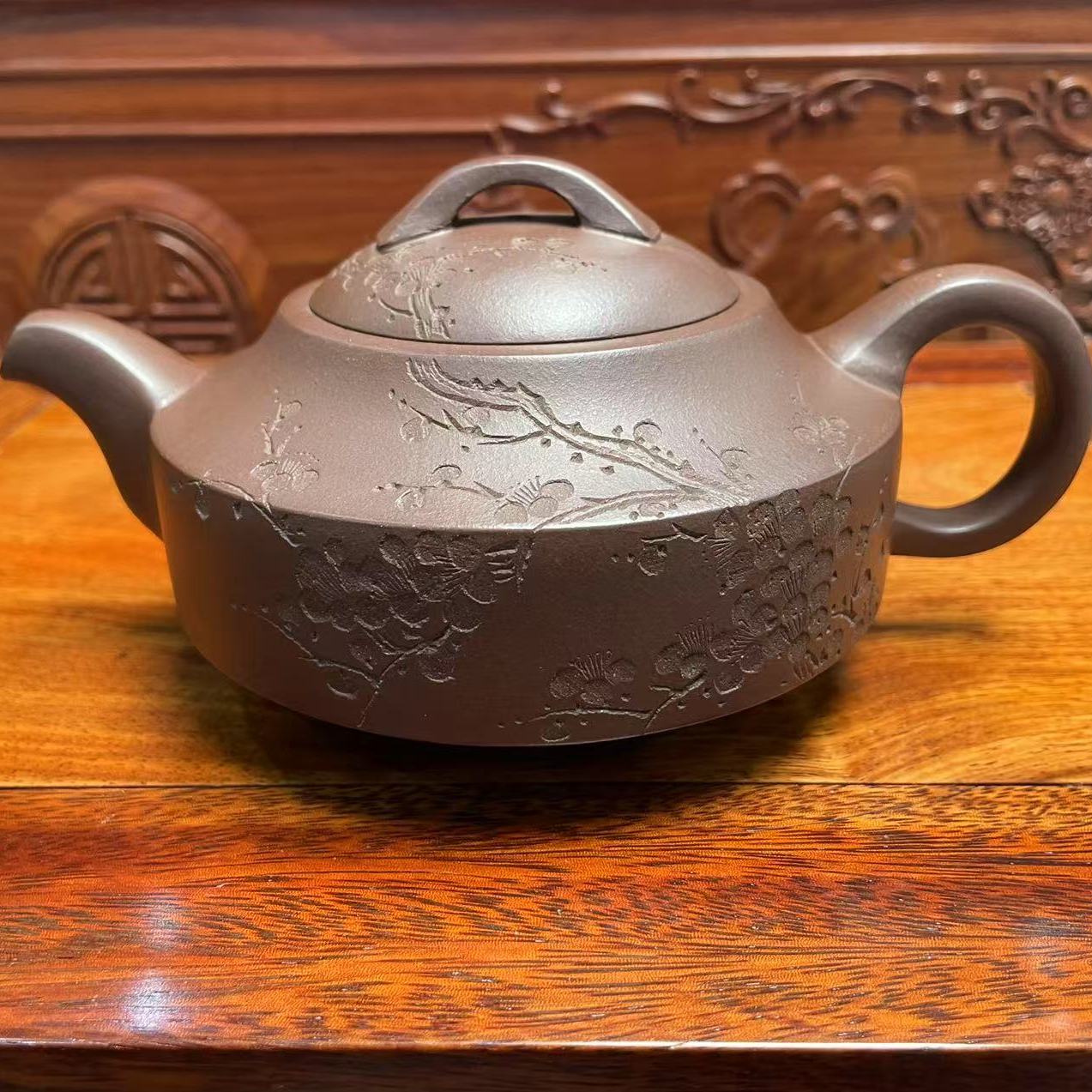 宜兴紫砂壶茶具汉君，泥料底槽青，工艺美术师邓老师作品泡茶壶浮雕