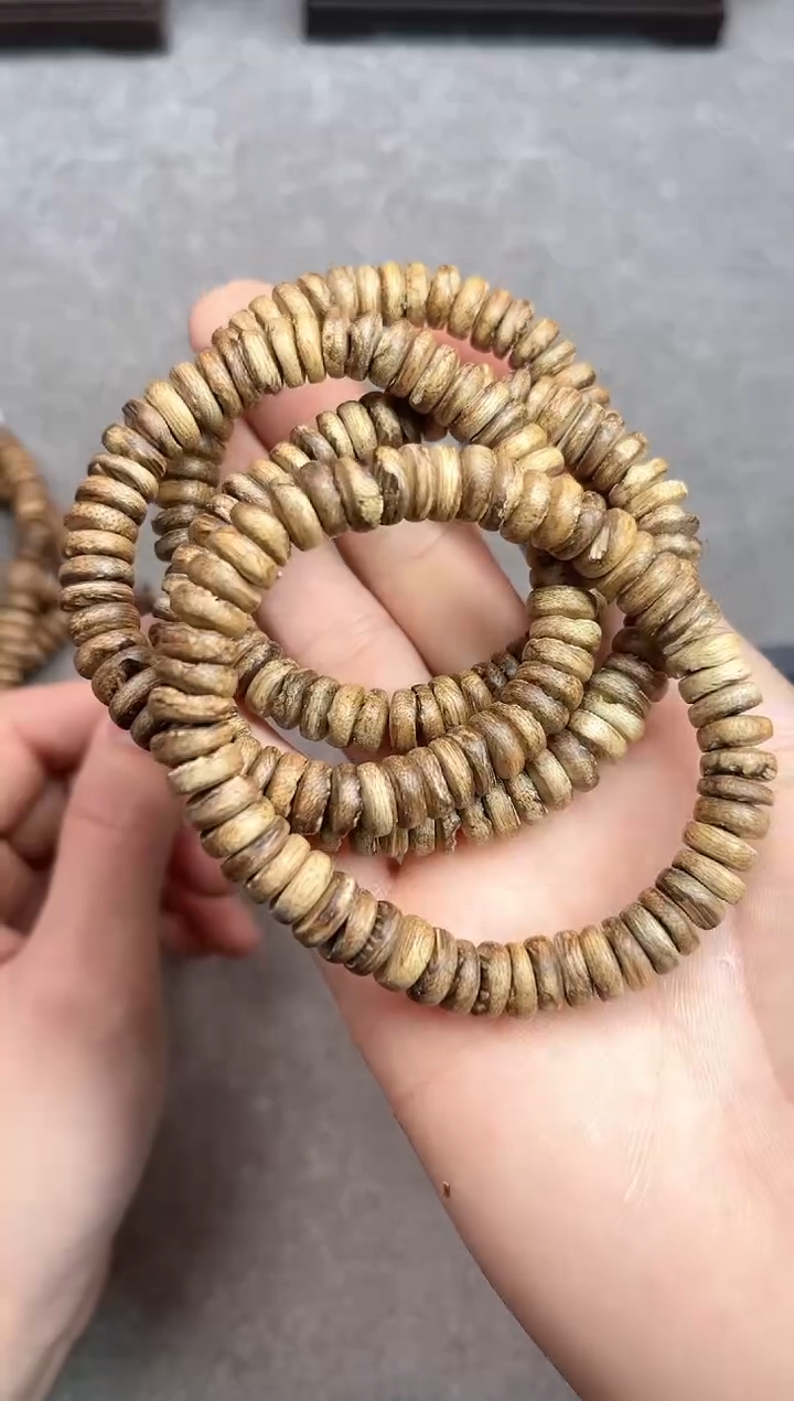 【闪购商品】沉香手串62号达拉干多样性发货1条