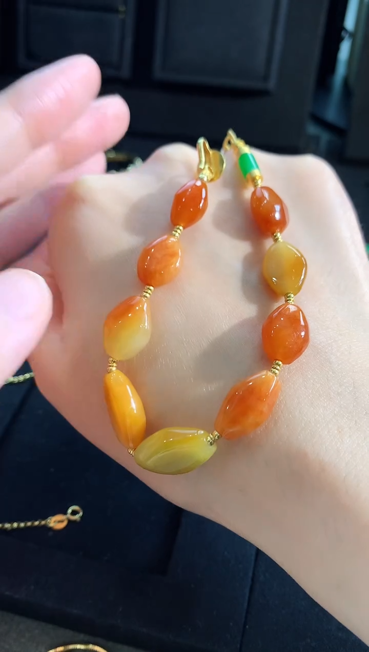 【闪购商品】翡翠手链18K金镶嵌手饰