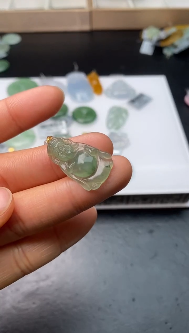 【闪购商品】定制翡翠未镶嵌翡翠毛货~