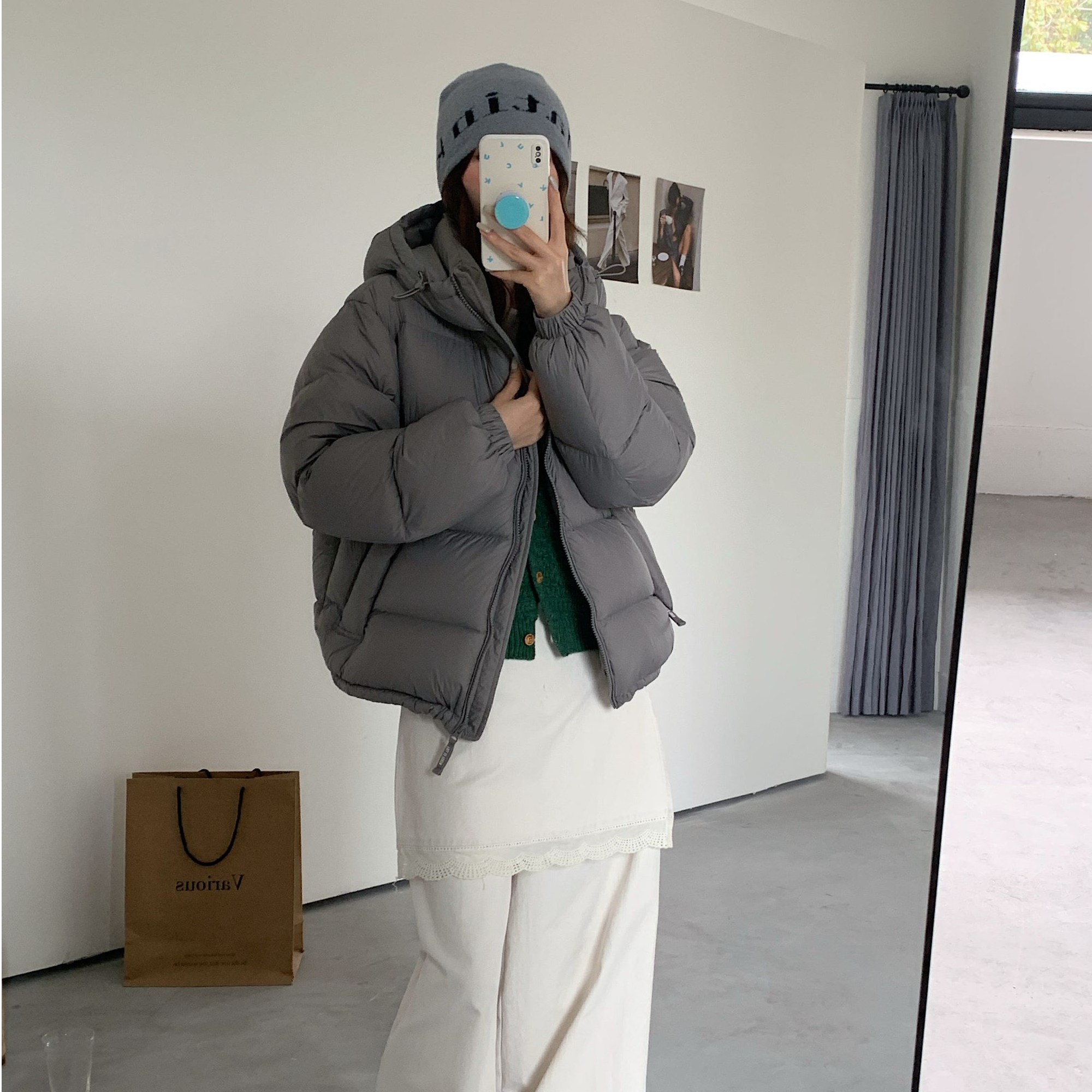 95白鸭绒2025新款连帽短款加厚羽绒服