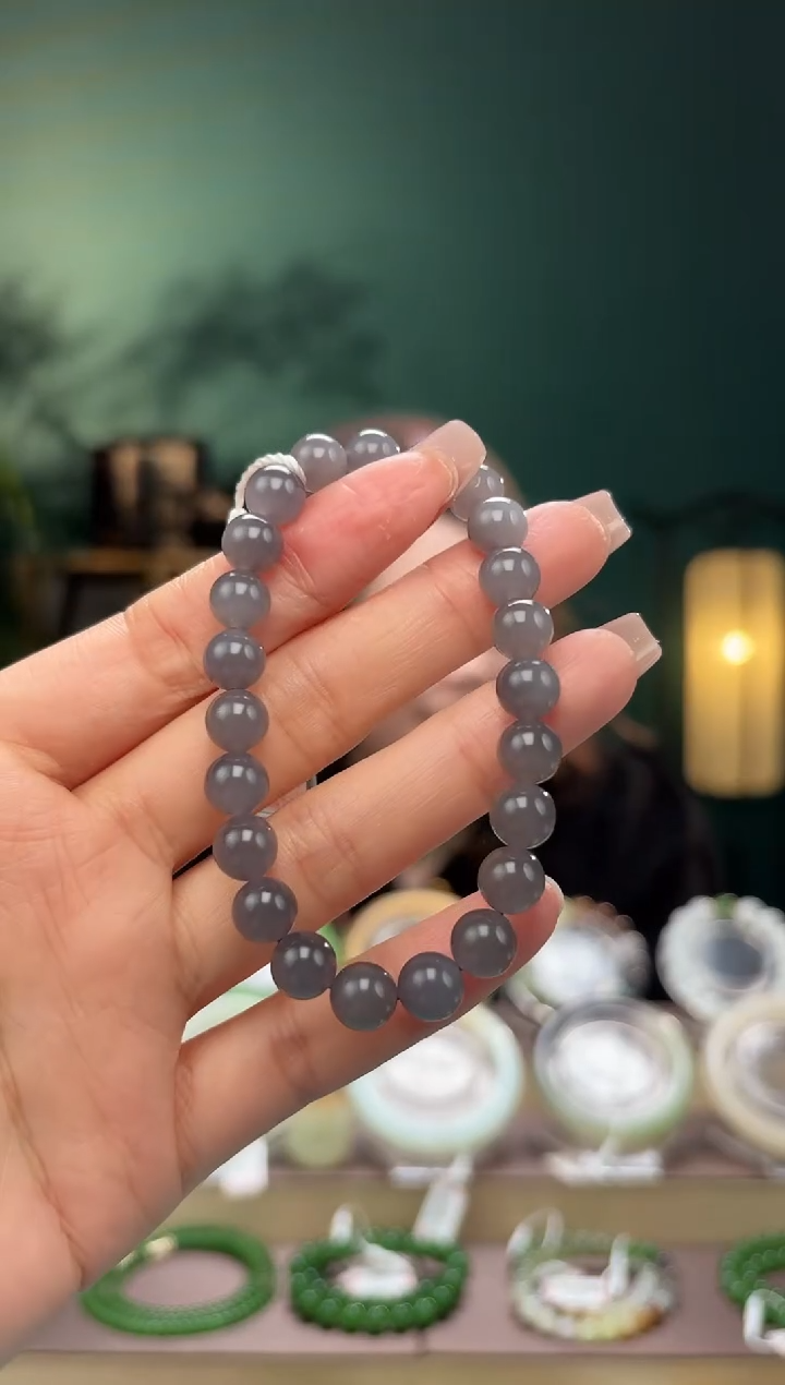 【闪购商品】和田玉手串未镶嵌卡8烟紫手串