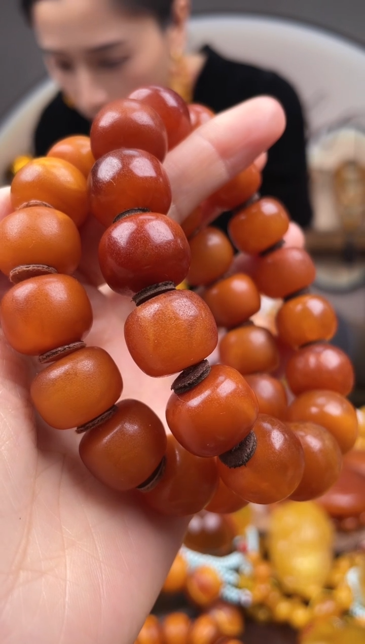 【闪购商品】琥珀裸石未镶嵌首饰 假1赔4 （多样性发货1件