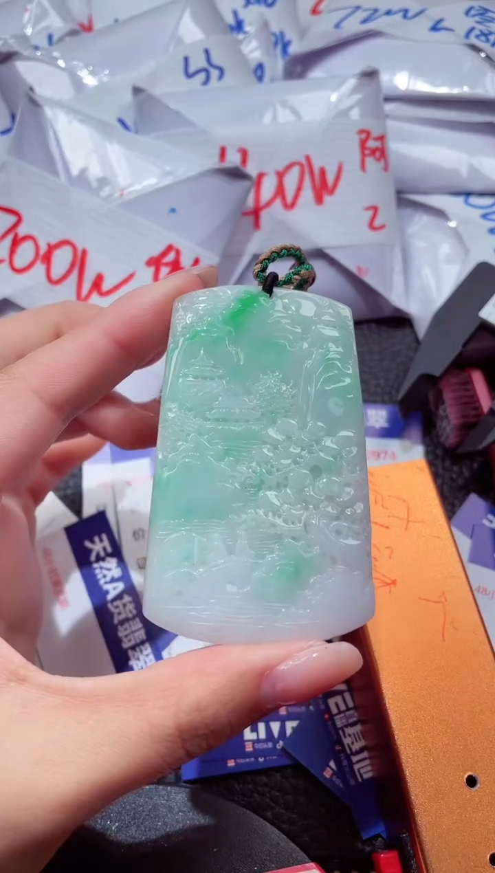 颈饰未镶嵌翡翠480