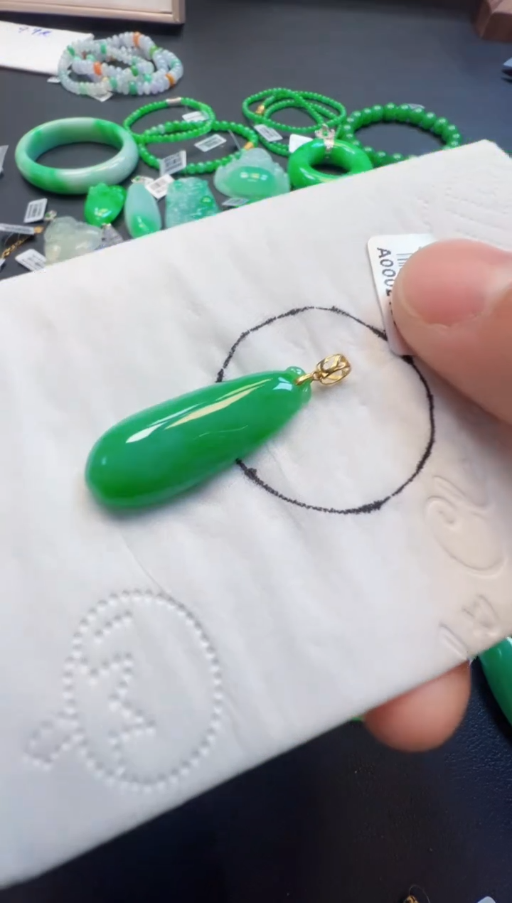 【闪购商品】定制翡翠18K金镶嵌980元