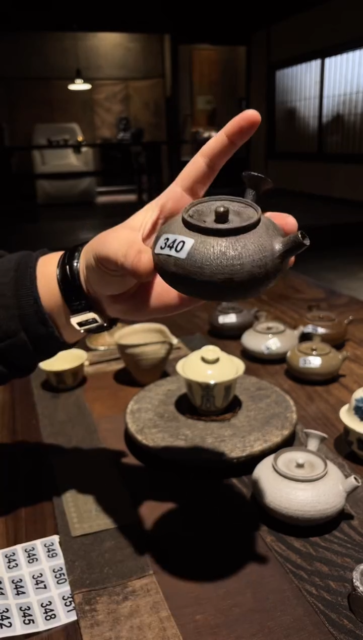 【闪购商品】0侧把壶..........340