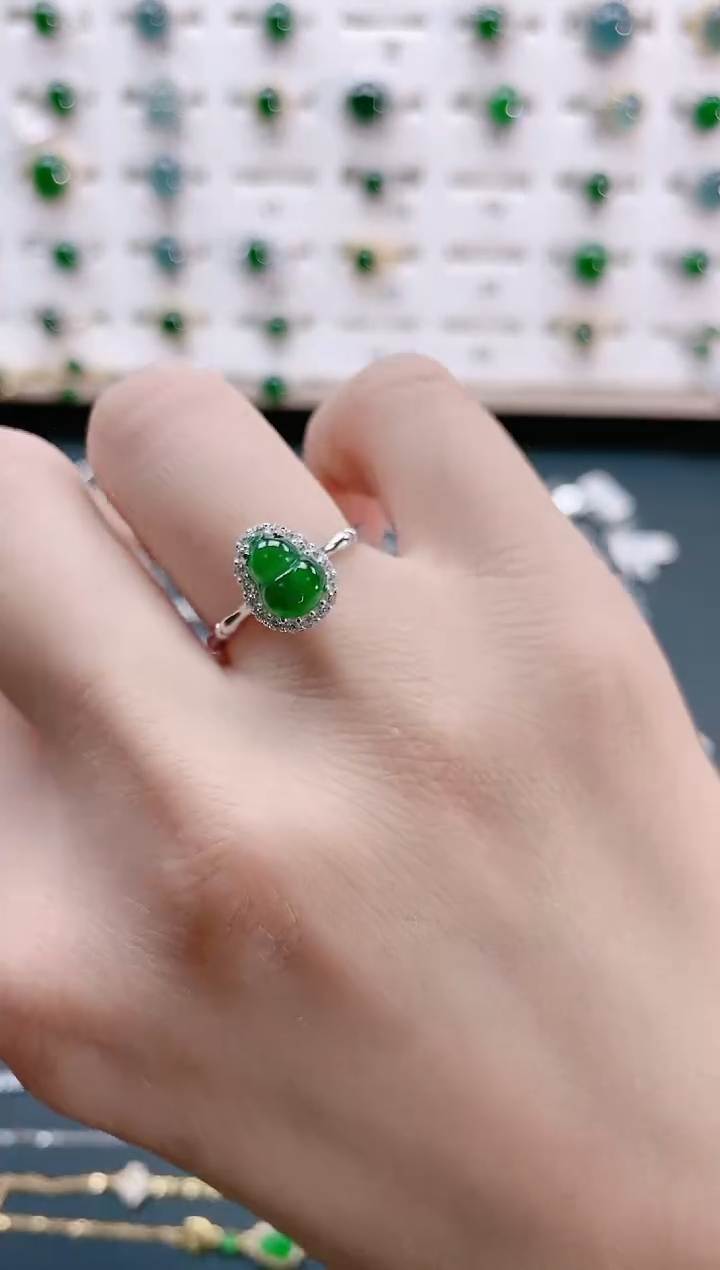 【闪购商品】翡翠戒指银S925镶嵌天然翡翠