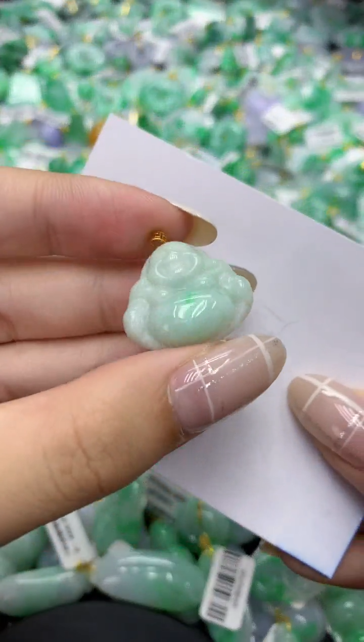 翡翠18K金镶嵌颈饰天然缅甸翡翠A货