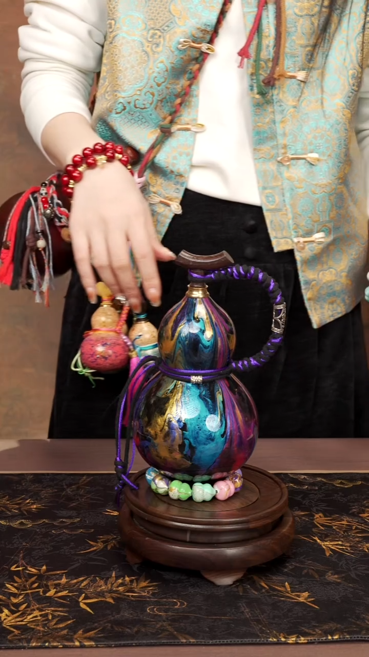 121--高端工艺大漆酒葫芦--188