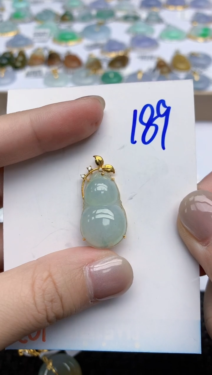 【闪购商品】翡翠颈饰18K金镶嵌天然翡翠A货