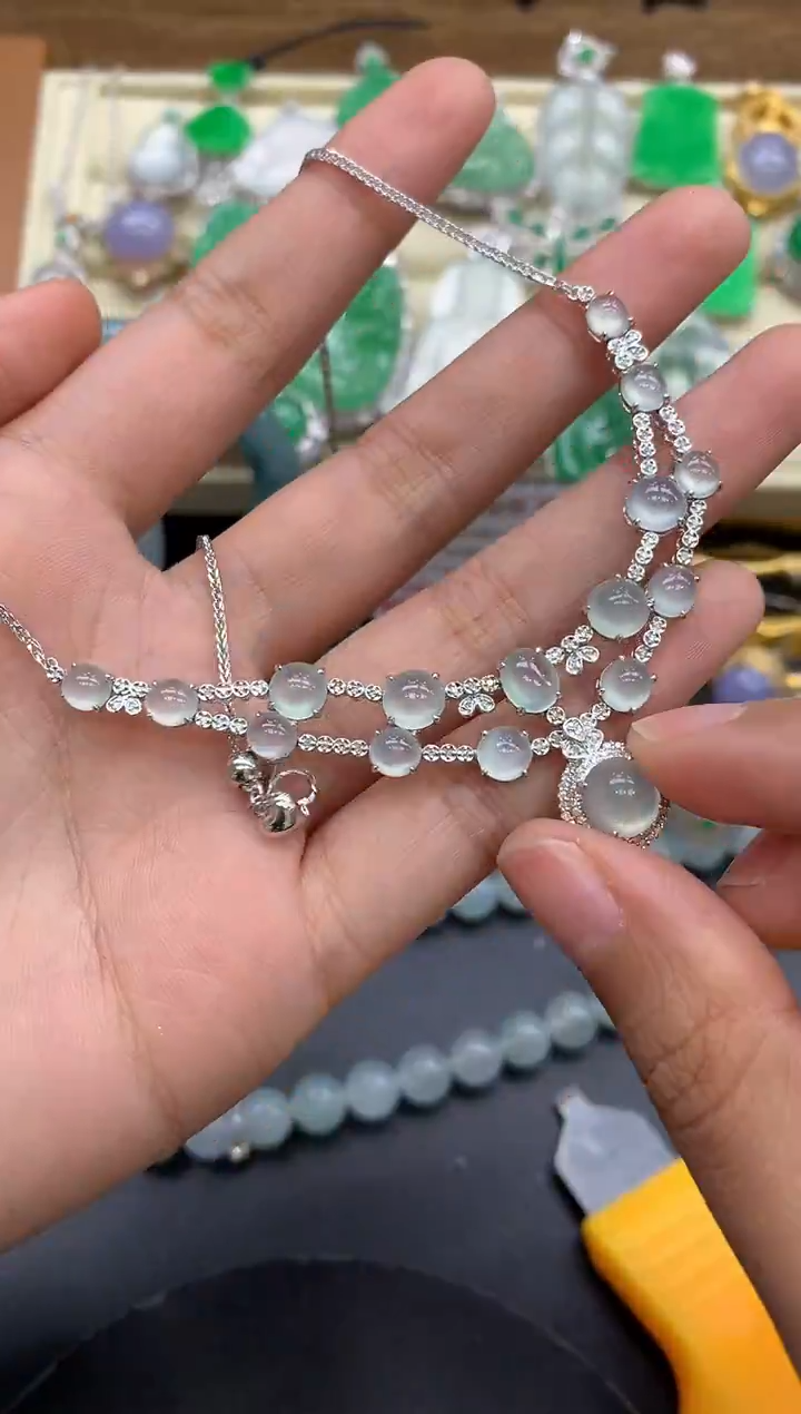 【闪购商品】翡翠颈饰18K金镶嵌415-中国好珍宝