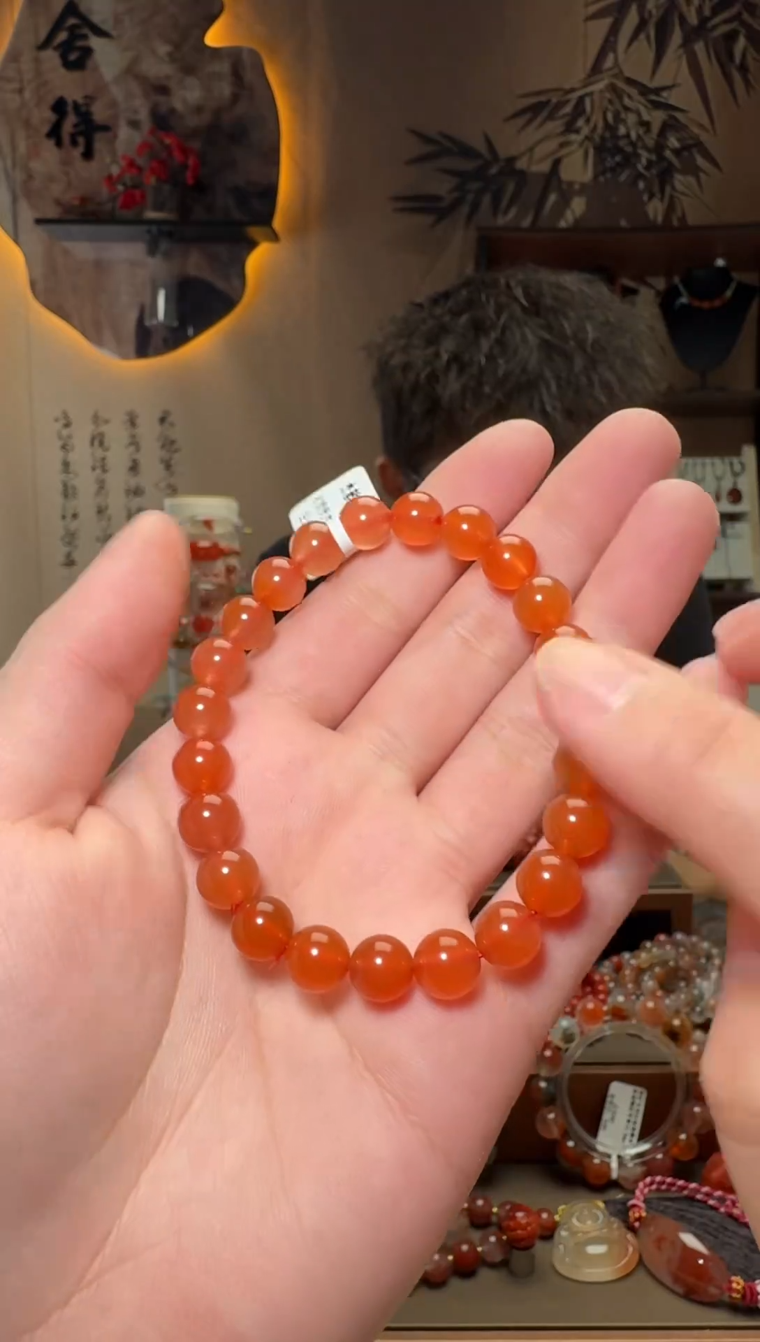 未镶嵌原矿无优化无注胶手串南红玛瑙我****饼一条约8mm