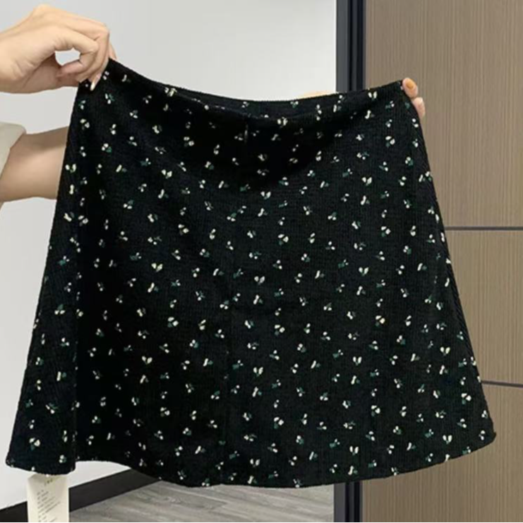 A095 满印短裙女（迪迦奥特曼）