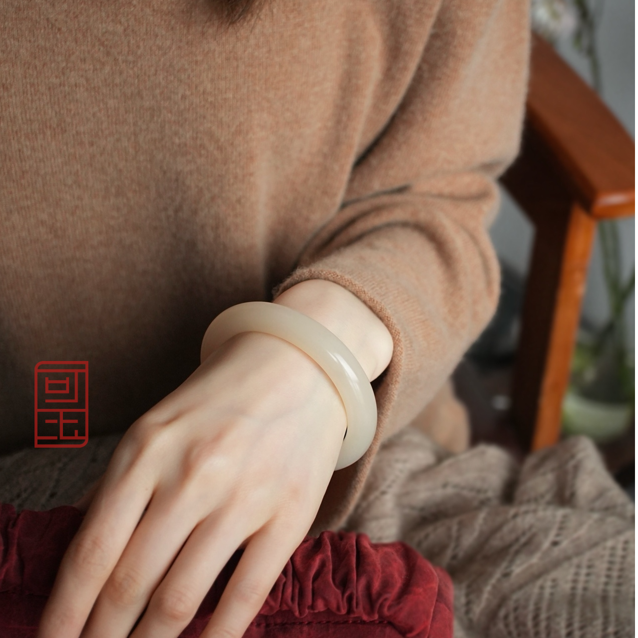 可玉方逑蜜桃熟粉——天然和田玉浓藕粉手镯浓粉级油膏料富婆专属款