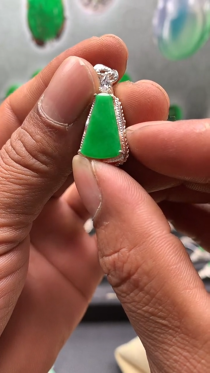 吊坠(不含链)未镶嵌翡翠、05