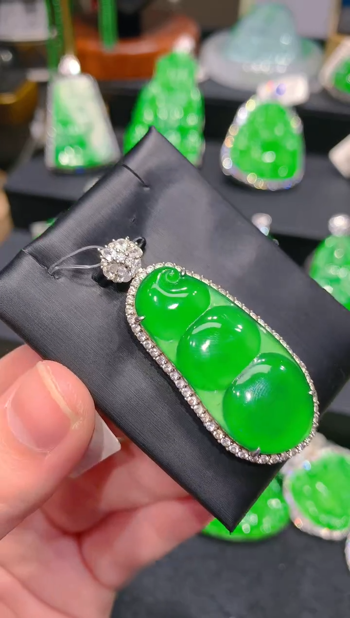 【闪购商品】翡翠颈饰银S925镶嵌70一季