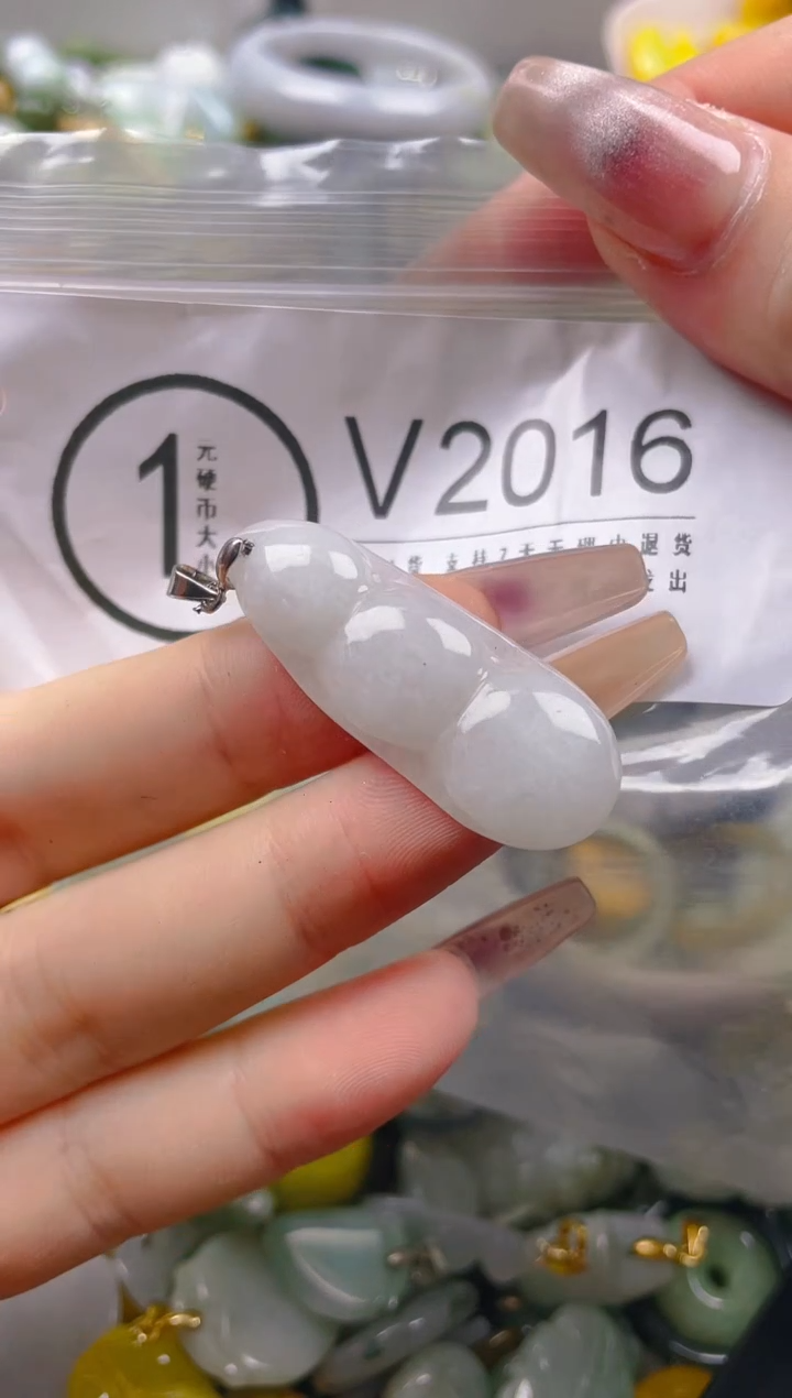 【闪购商品】翡翠颈饰未镶嵌/V/翡翠A货一图一物