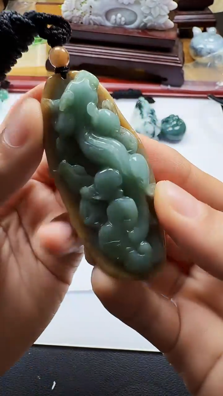 吊坠(不含链)未镶嵌翡翠1