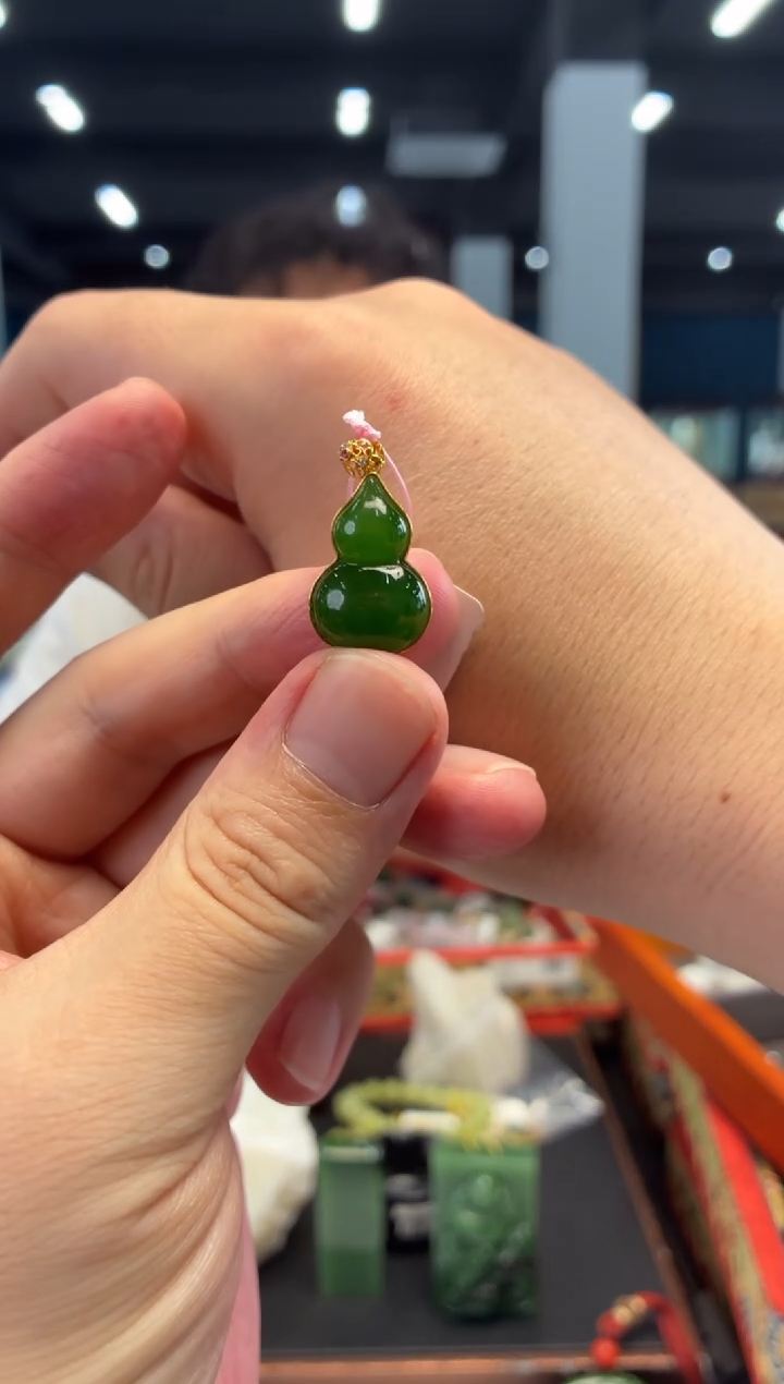 手串18K金镶嵌和田玉和田玉