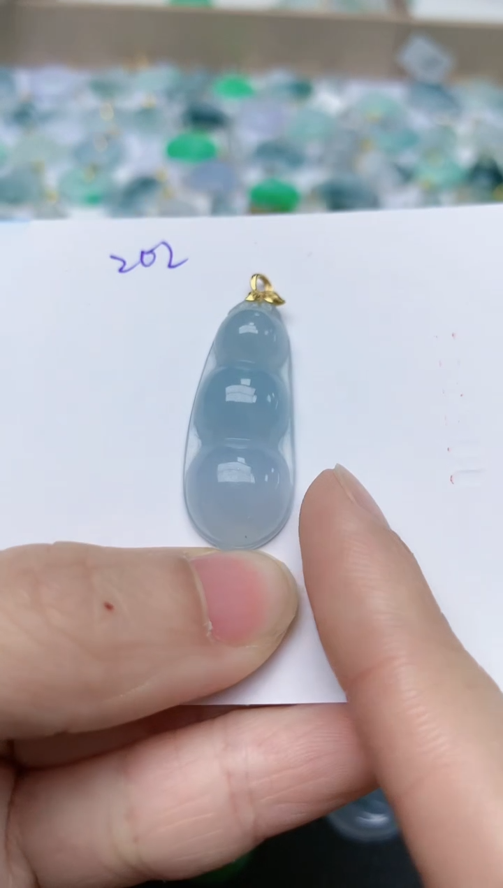 【闪购商品】翡翠颈饰18K金镶嵌天然翡翠A货    202