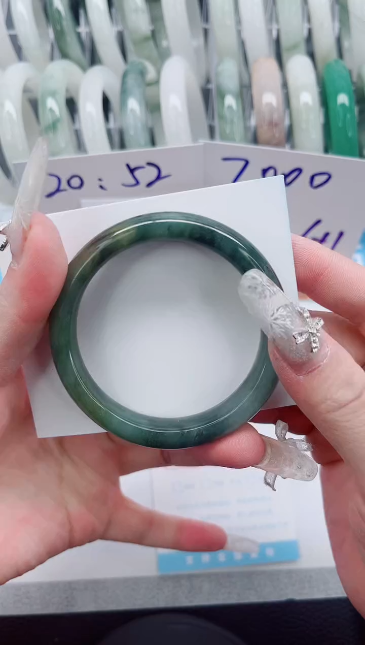 【闪购商品】石英质玉手镯合金A71-54.6