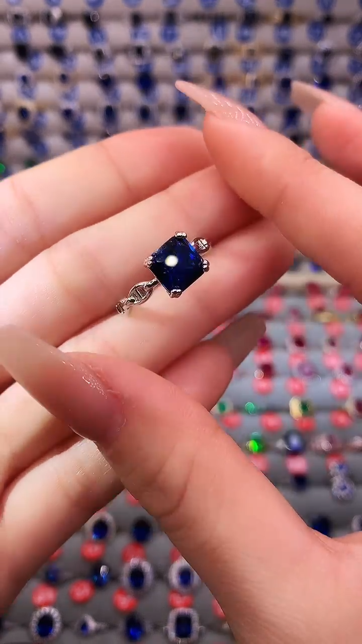 【闪购商品】蓝宝石戒指银S925镶嵌11111