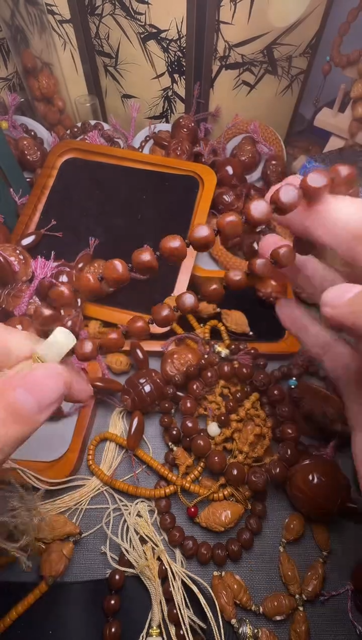 手串橄榄核猴头方糖