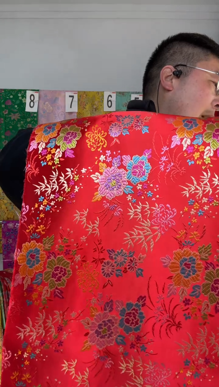 混纺满18元包邮.两单连裁.宽.长120.60