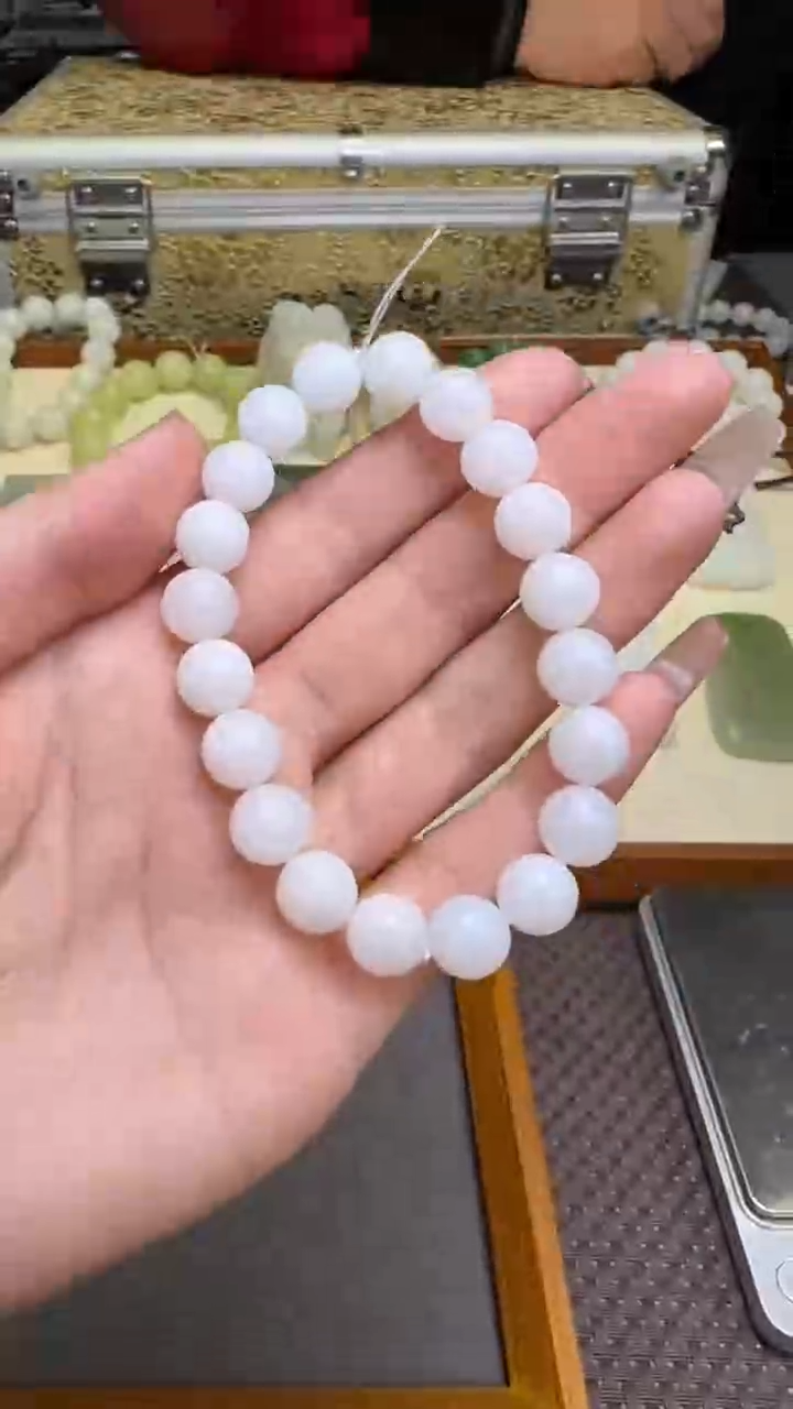【闪购商品】和田玉手串未镶嵌手串