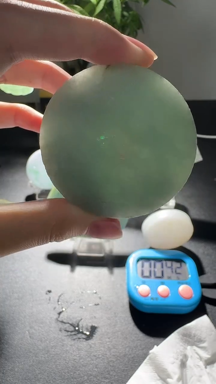 未镶嵌挂件翡翠刘**瓦翡翠