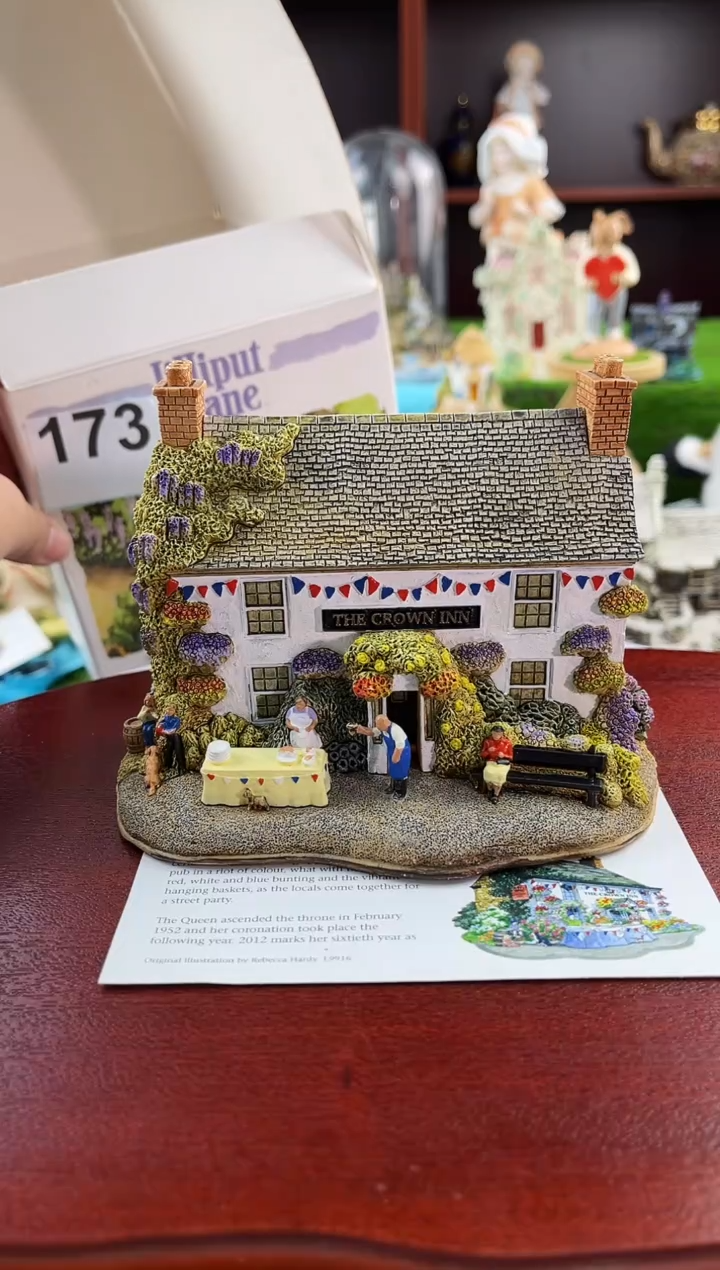 【闪购商品】紫砂茶宠中古小房子