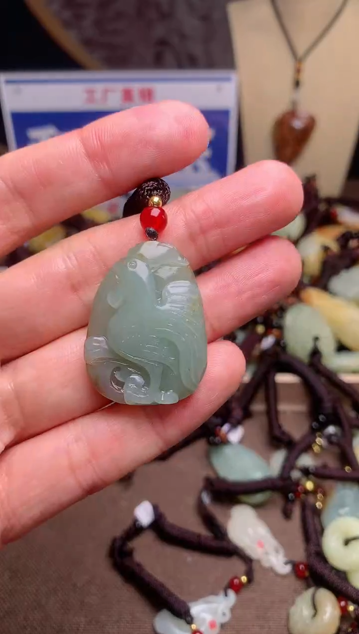 【闪购商品】和田玉颈饰未镶嵌1