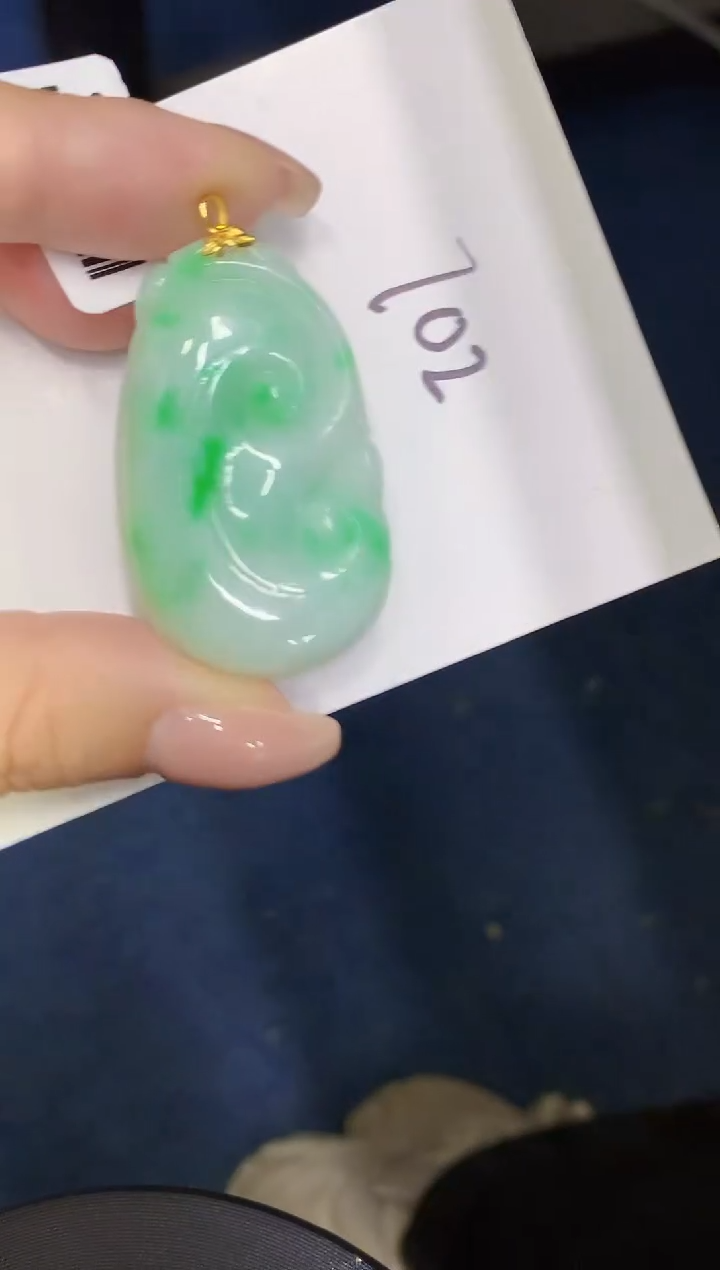 【闪购商品】翡翠颈饰18K金镶嵌00000000000