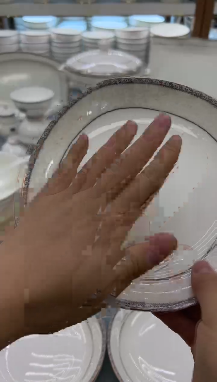 骨瓷玲珑8方2个  