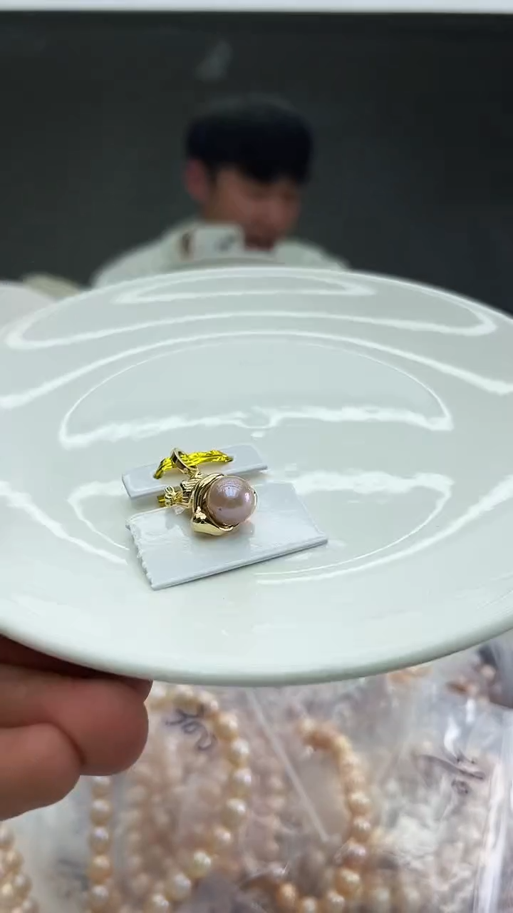 未镶嵌吊坠淡水珍珠中国红吊坠