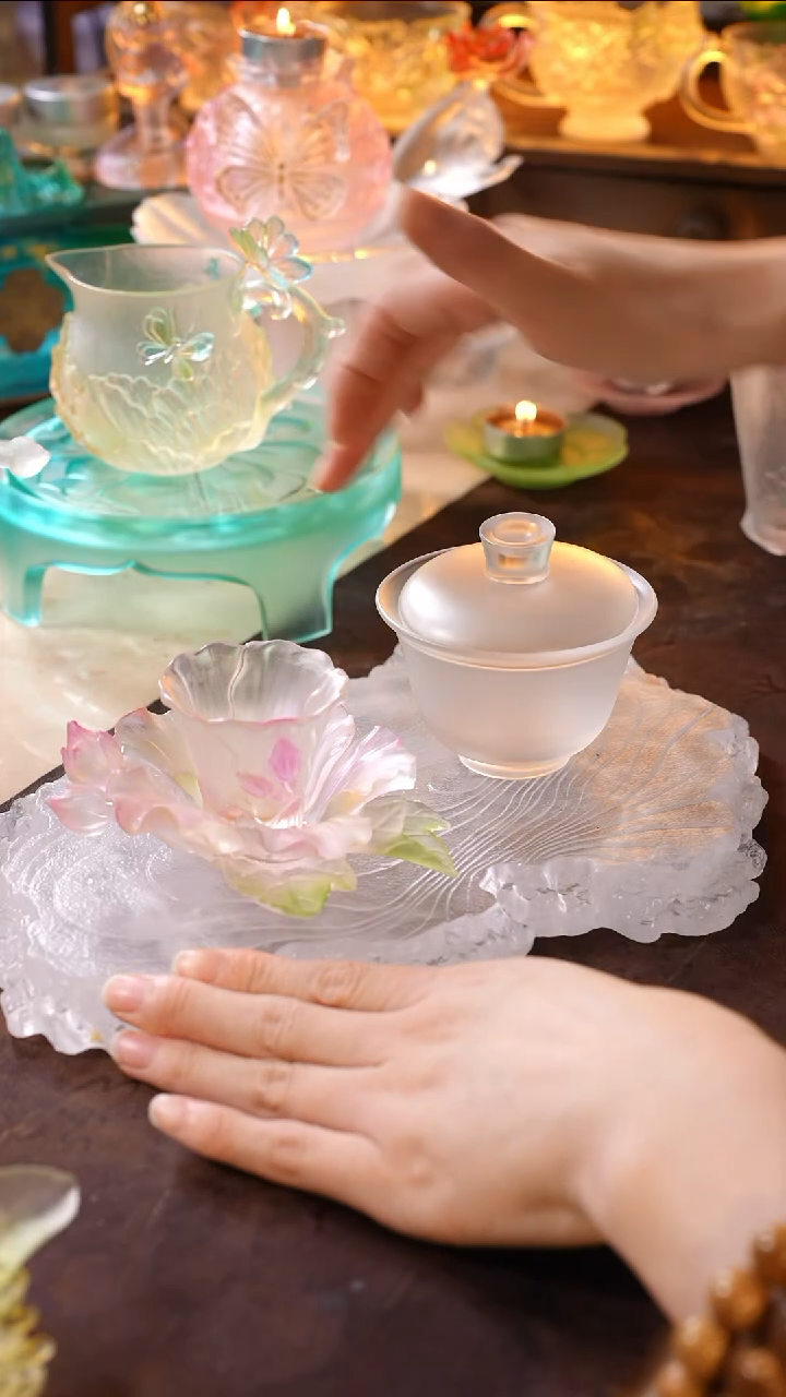手工艺品琉璃芙蓉1杯1托+圆融透色盖碗1只