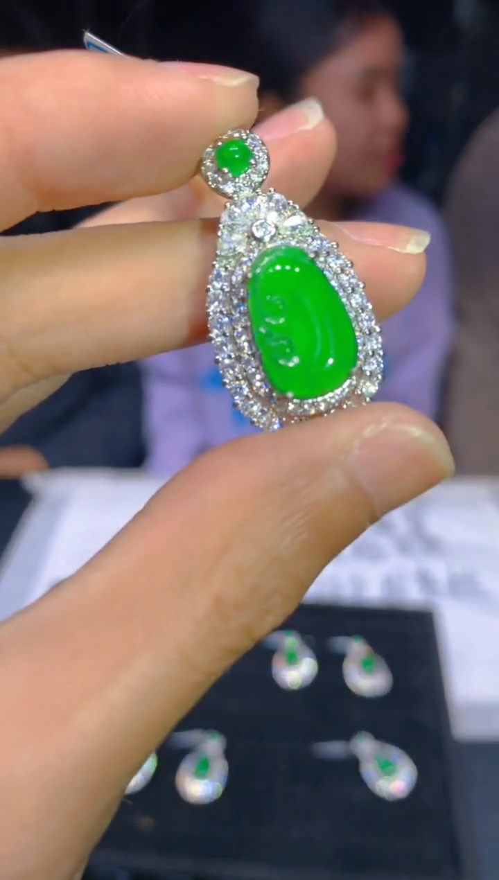 【闪购商品】定制翡翠未镶嵌49定制翡翠.多样性发货-发其一