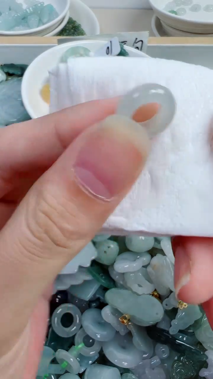 散珠翡翠764号链接，A货翡翠