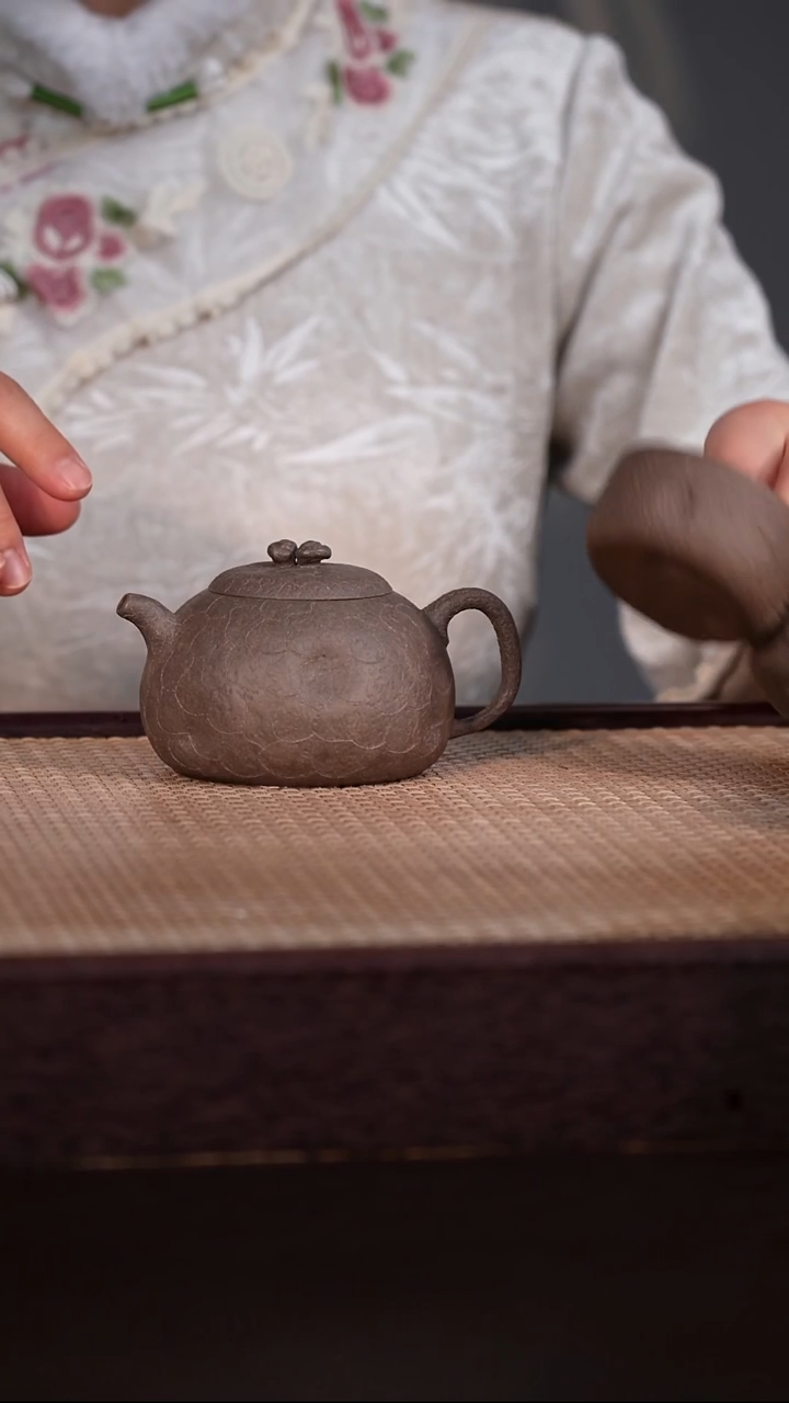 茶壶紫砂青段 200cc