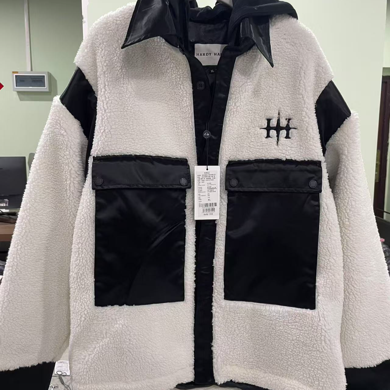 HD-3613外套运动时尚休闲拼接冬季羊羔绒撞色拼色